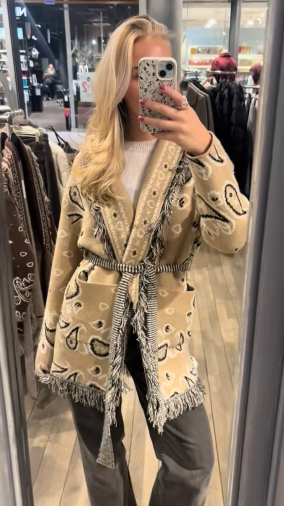 Paris with Love  Jakke med frynser