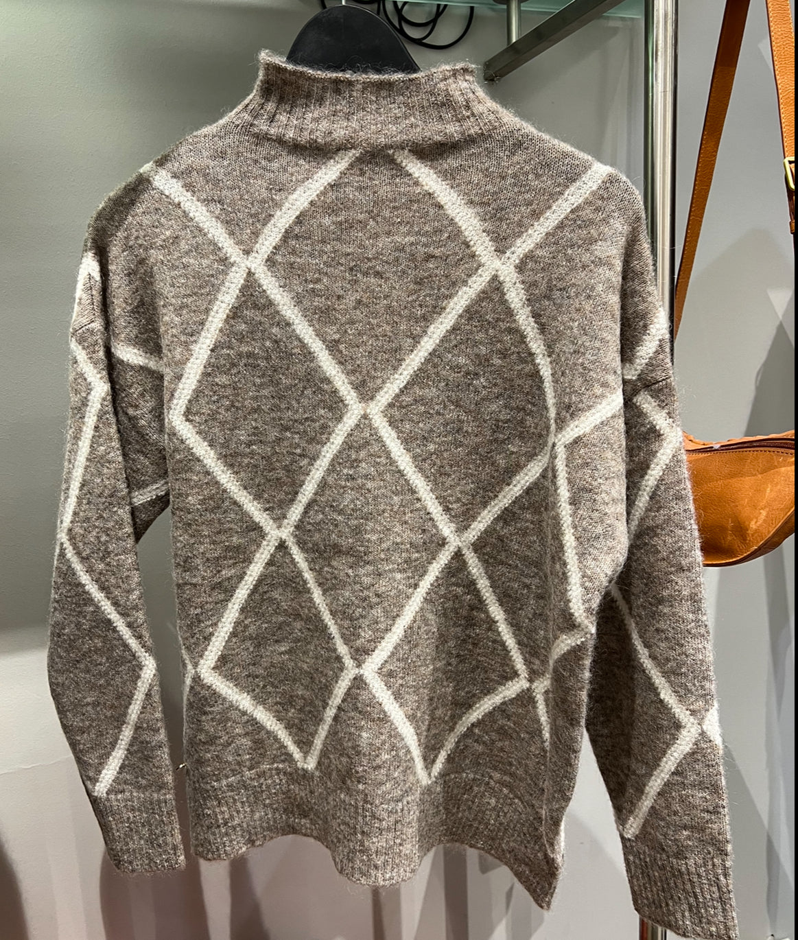 RAH  Elly Check Sweater