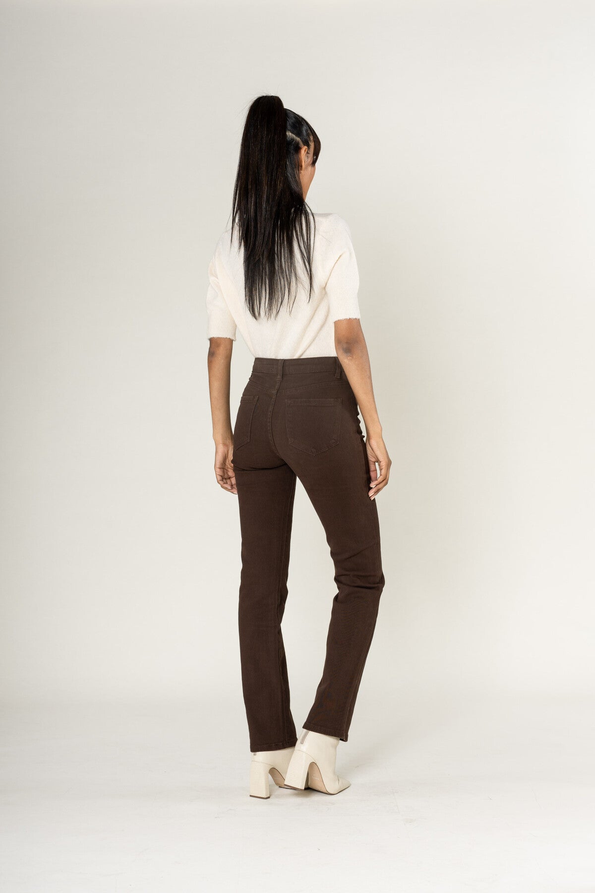 Elle & Rosa  Straight Jeans