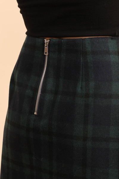 Elle & Rosa  Plaid skirt