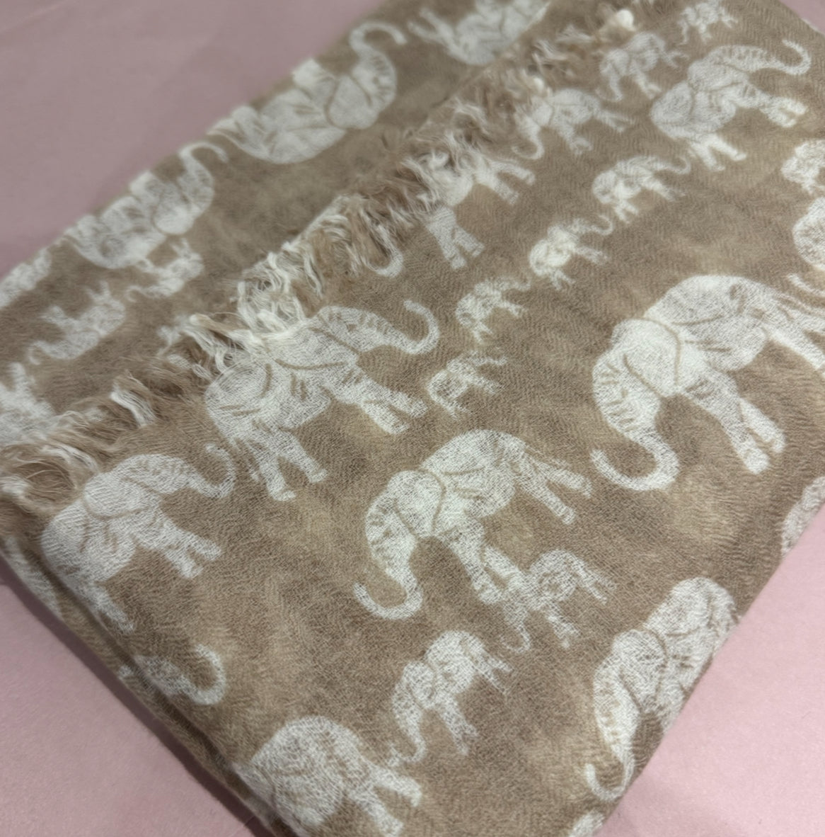 Hemisphere  Bluck-bwb scarf elephant print