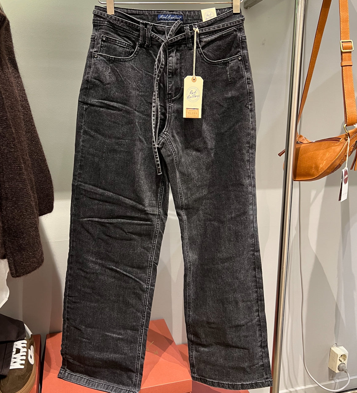 Red Button  Claudette Black denim & Belt