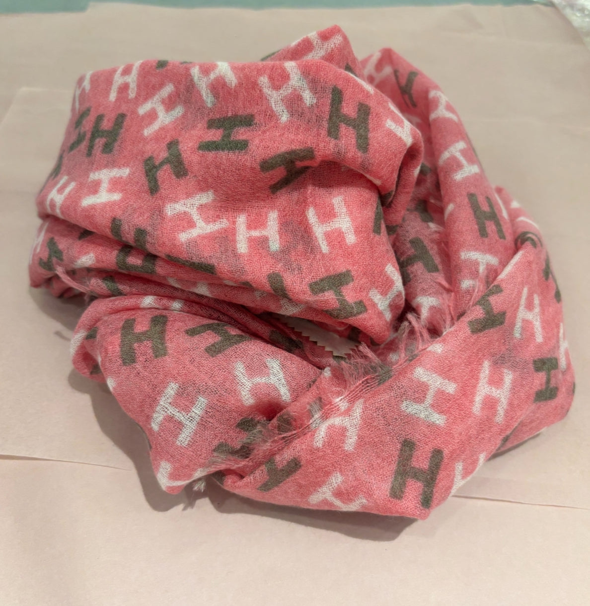 Hemisphere  Scarf woven print 90x90