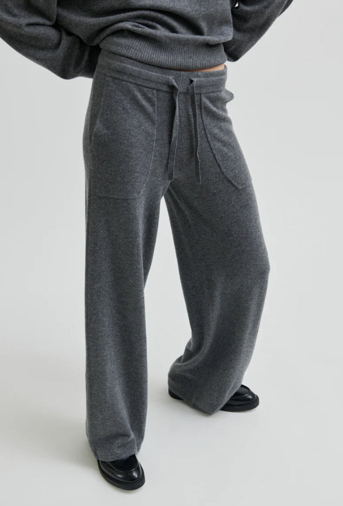 Second Female  Calm Knit Pants