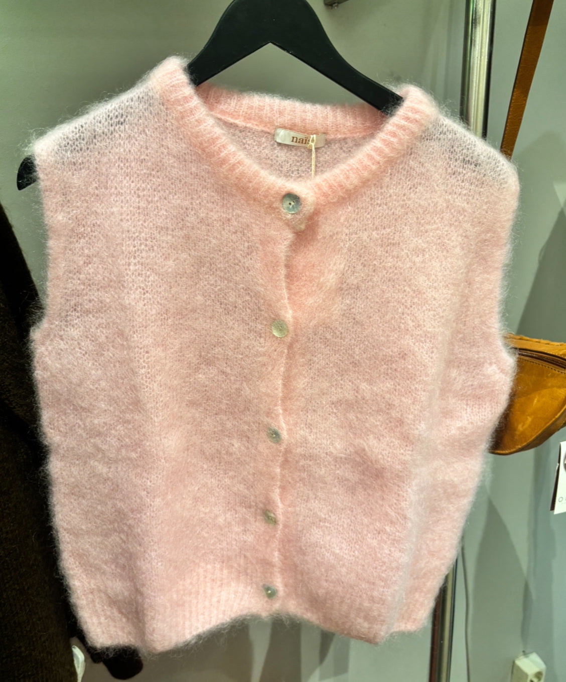 Elle & Rosa  Mohair vest med knapper