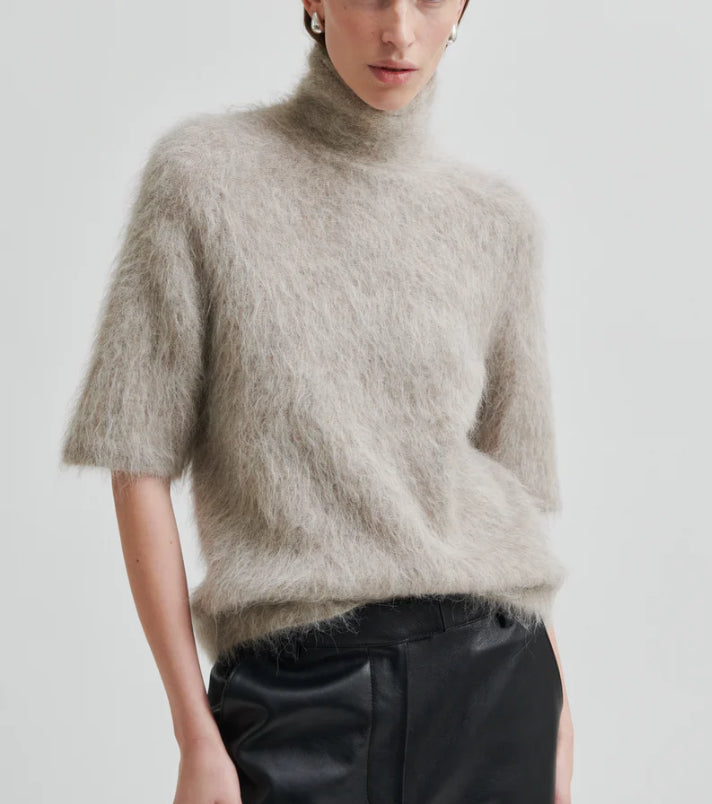 Second Female  Karla Knit SS