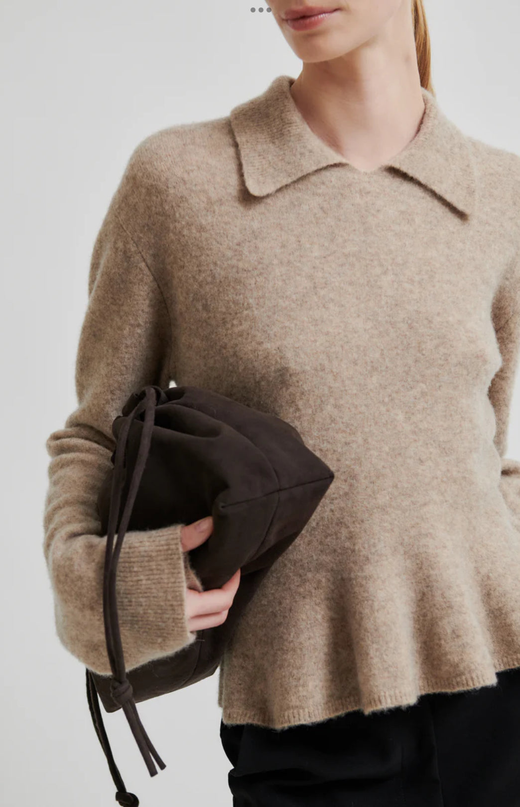 Second Female  Selana Knit Collar